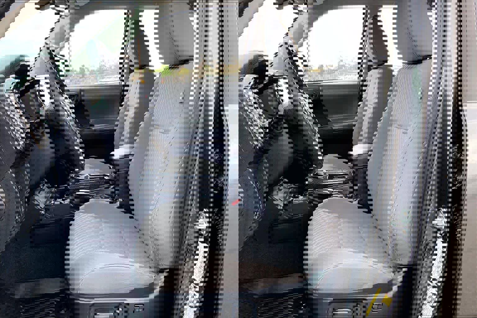 Used 2023 Toyota Tacoma SR5 image 8