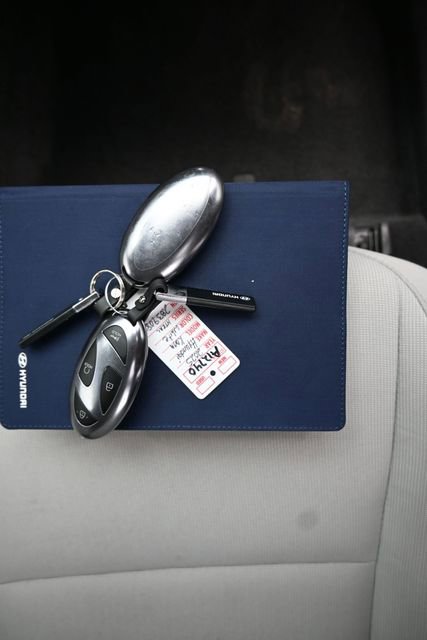 Used 2025 Hyundai Kona SEL image 10