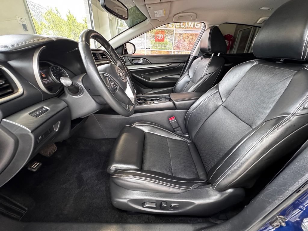 Used 2018 Nissan Maxima 3.5 SV FWD image 17