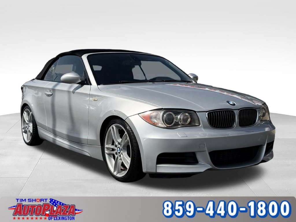 Used 2009 BMW 135i Convertible RWD image 4