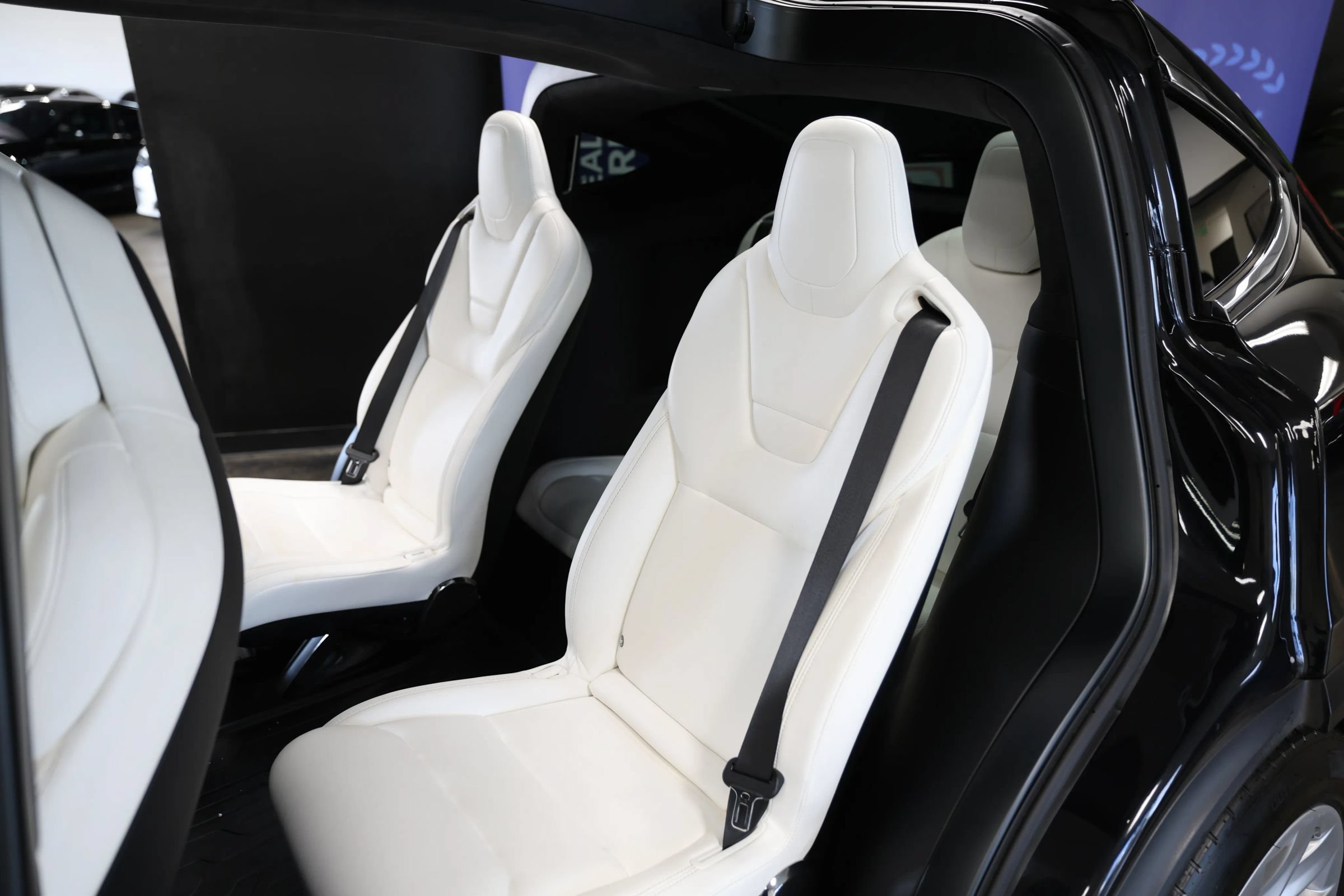 Used 2017 Tesla Model X 90D AWD/4WD image 44