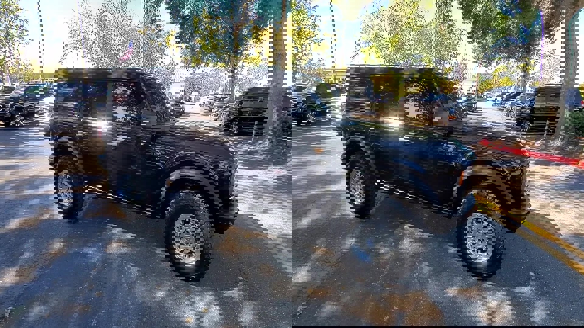 Used 2022 Ford Bronco Badlands image 34