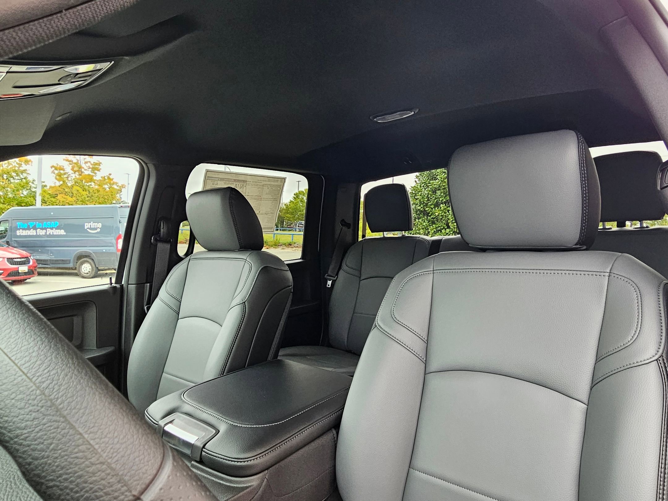 New 2026 RAM 3500 Tradesman w/ Chrome Appearance Group image 21