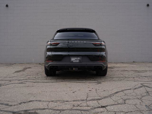 Certified 2023 Porsche Cayenne S AWD/4WD image 6