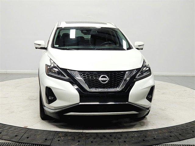 Used 2023 Nissan Murano Platinum w/ Cargo Package image 2