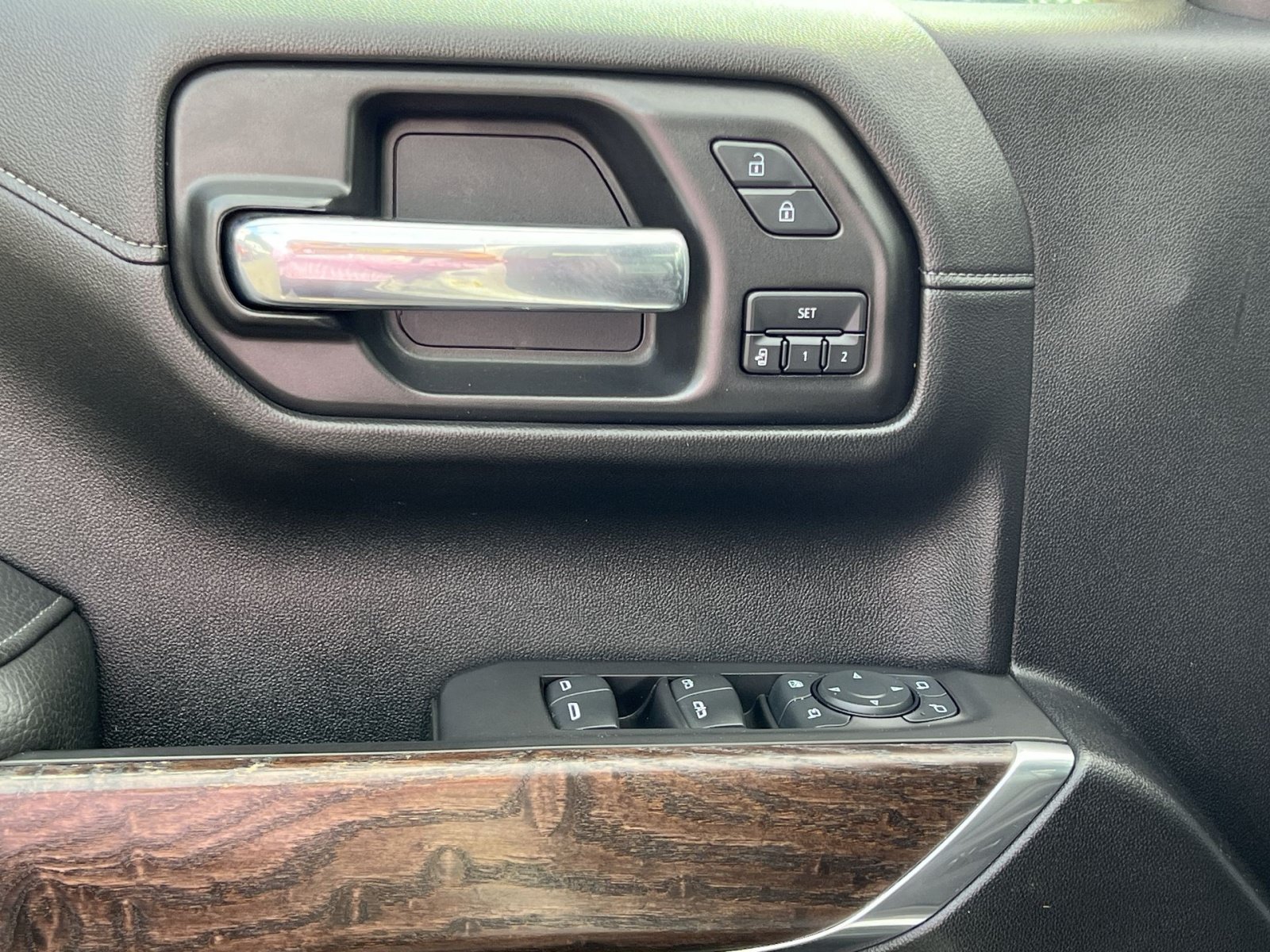 Used 2020 GMC Sierra 1500 Denali w/ Denali Ultimate Package AWD/4WD image 20