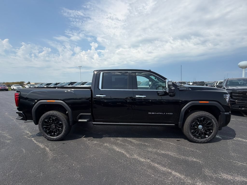 New 2026 GMC Sierra 2500 Denali Ultimate w/ Snow Plow Prep/Camper Package AWD/4WD image 14