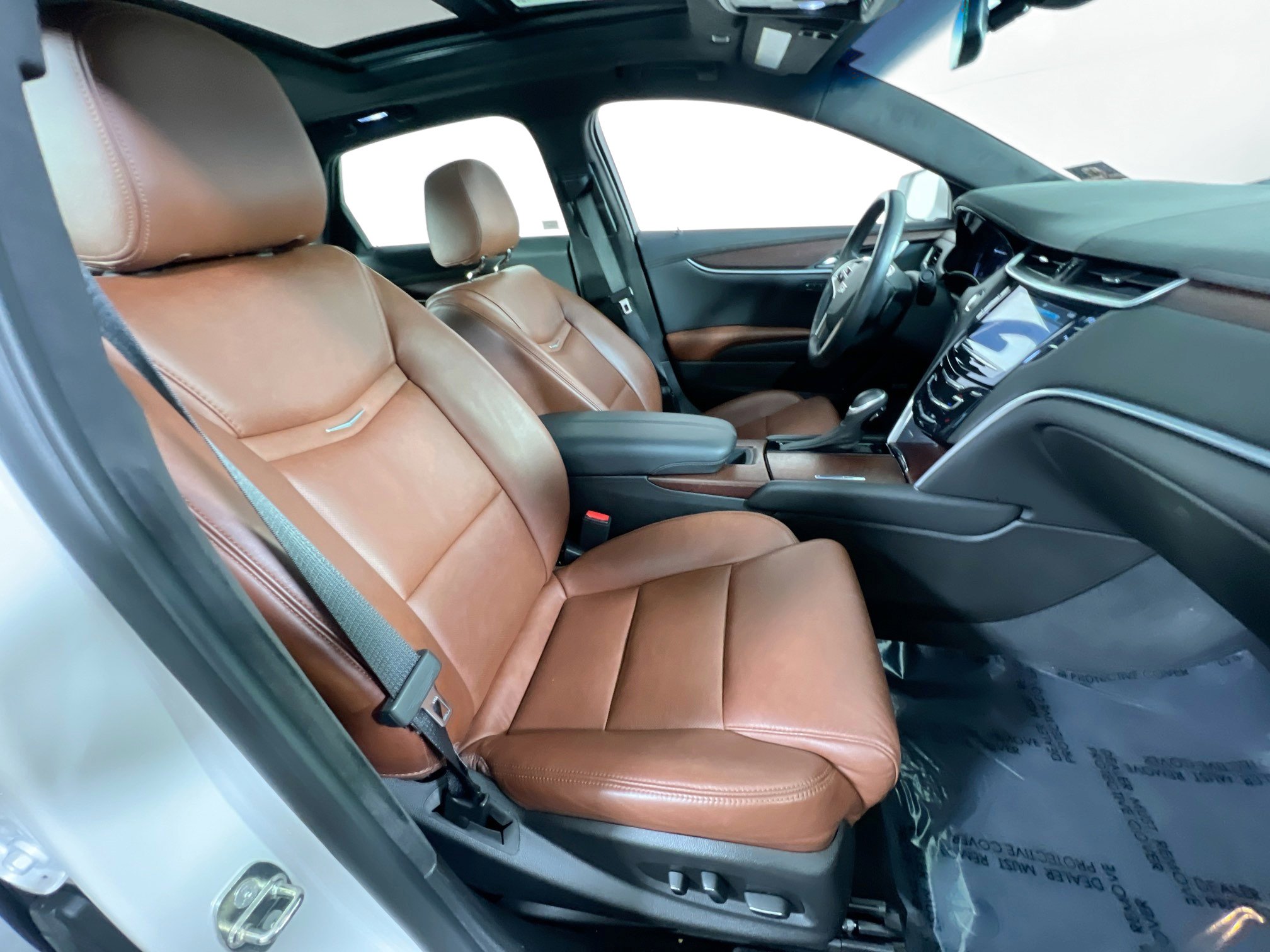 Used 2017 Cadillac XTS Luxury AWD/4WD image 29