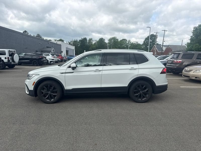 Used 2024 Volkswagen Tiguan SE FWD image 9