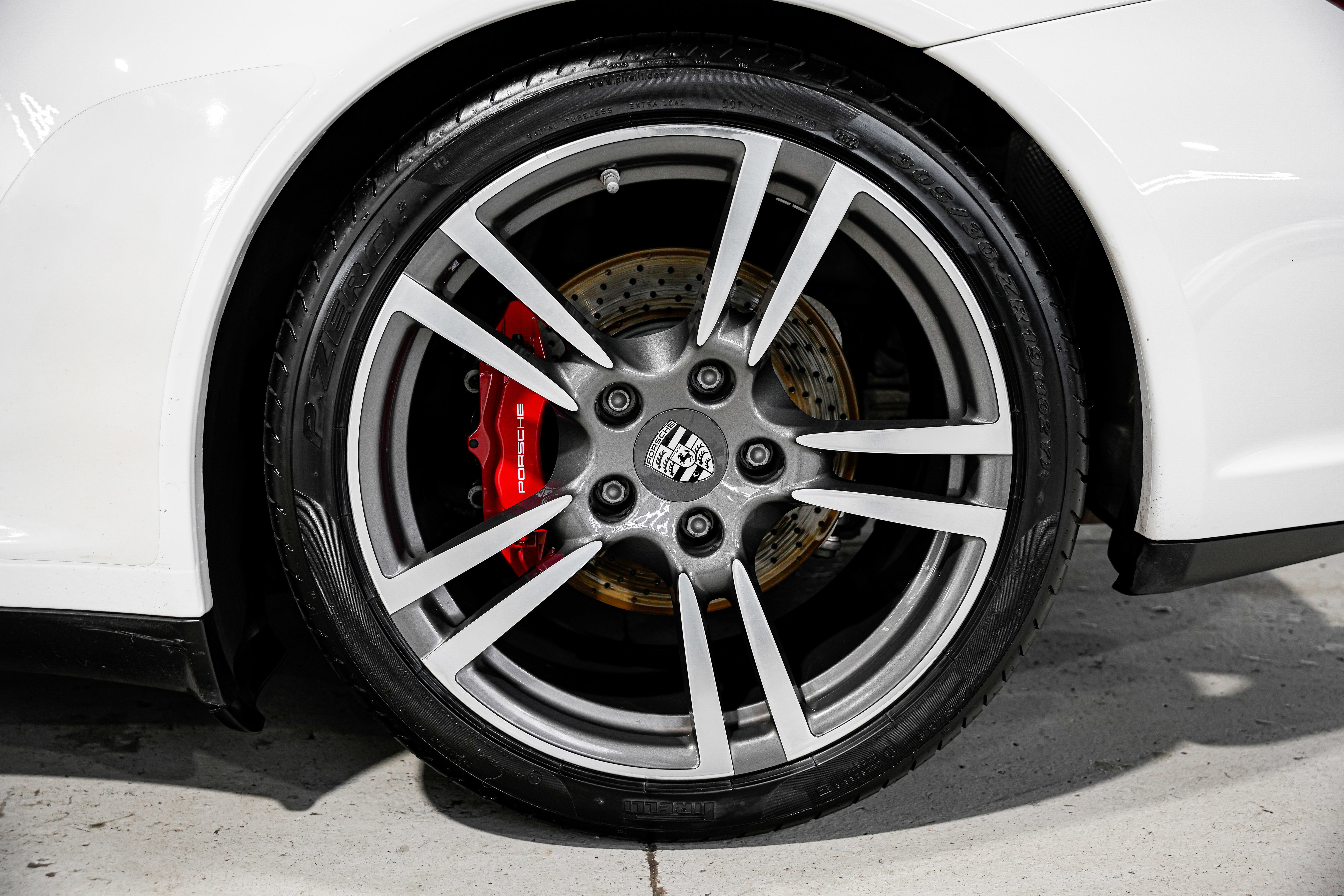 Used 2012 Porsche 911 Carrera 4S image 44