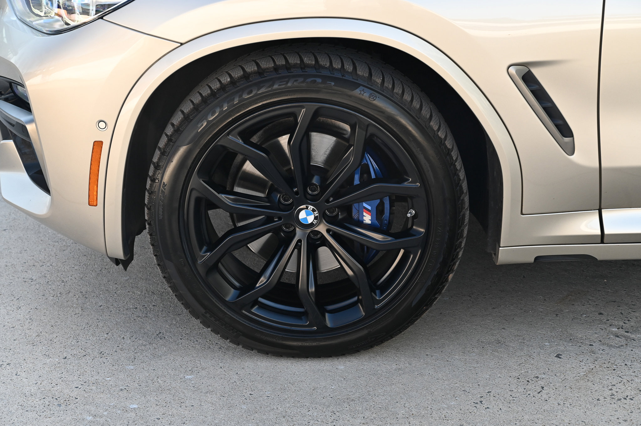 Used 2021 BMW X3 M40i w/ Executive Package image 9