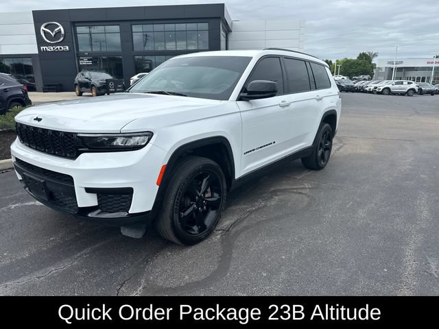 Used 2023 Jeep Grand Cherokee L Laredo AWD/4WD image 3