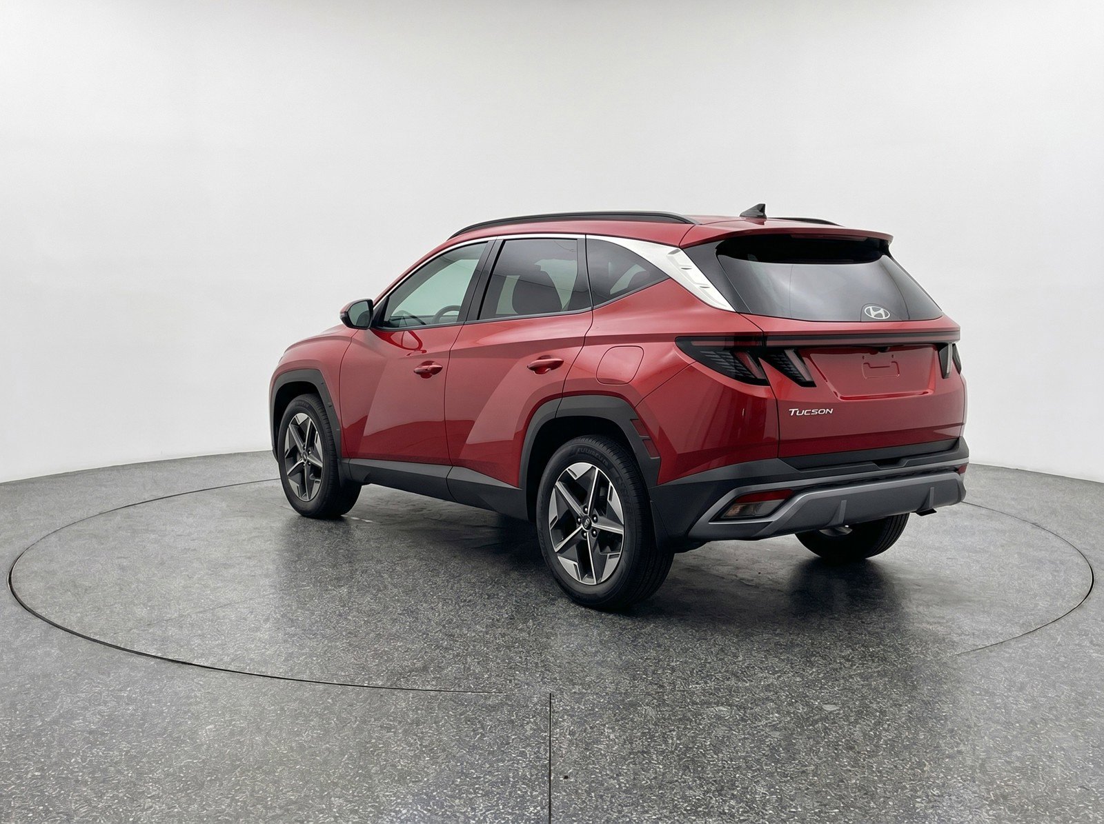Used 2025 Hyundai Tucson SEL FWD image 6