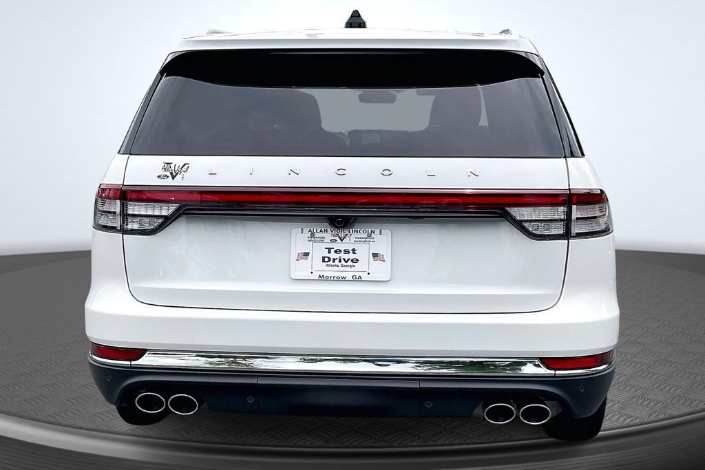 Used 2026 Lincoln Aviator Reserve w/ Luxury Package RWD image 6