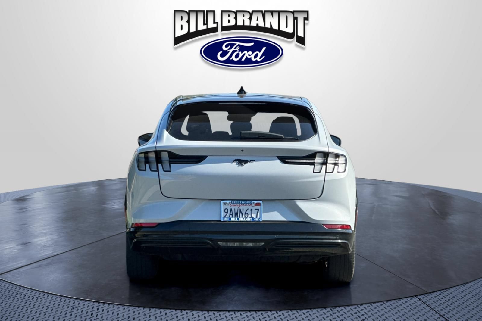Used 2022 Ford Mustang Mach-E Premium RWD image 4