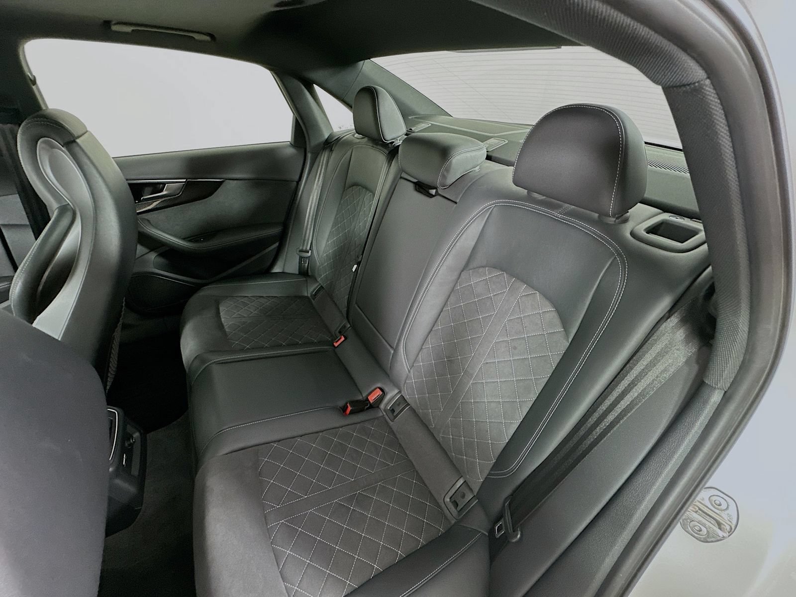 Used 2022 Audi S4 Premium Plus AWD/4WD image 35