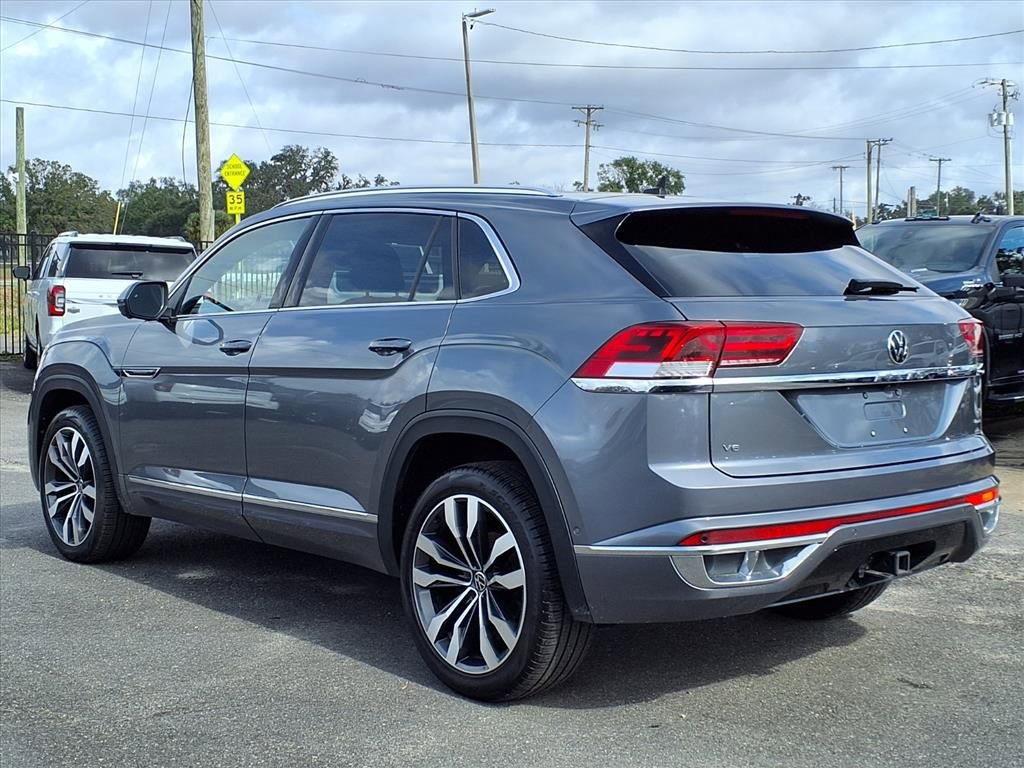 Used 2023 Volkswagen Atlas Cross Sport SEL Premium R-Line image 5
