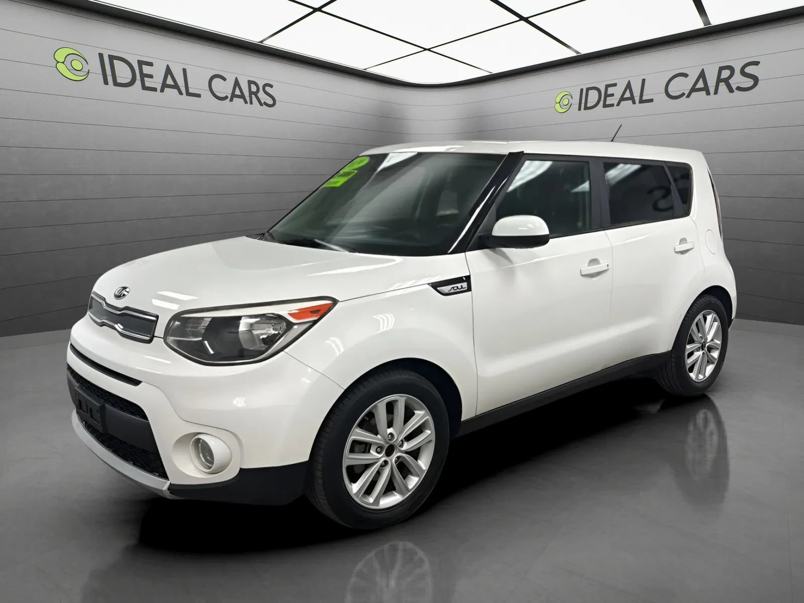 Used 2019 Kia Soul + FWD image 1
