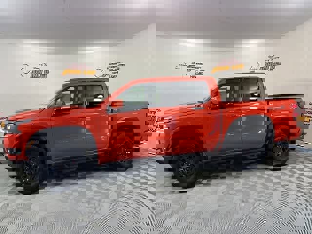 New 2025 Nissan Frontier Pro-X image 2