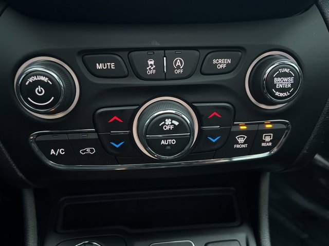 Used 2021 Jeep Cherokee Trailhawk w/ Sun, Sound & Nav Group image 14