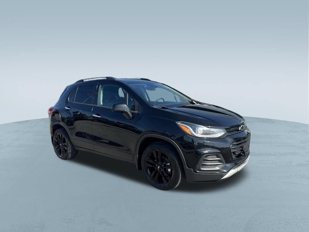 Used 2018 Chevrolet Trax LT w/ Redline Edition FWD image 27
