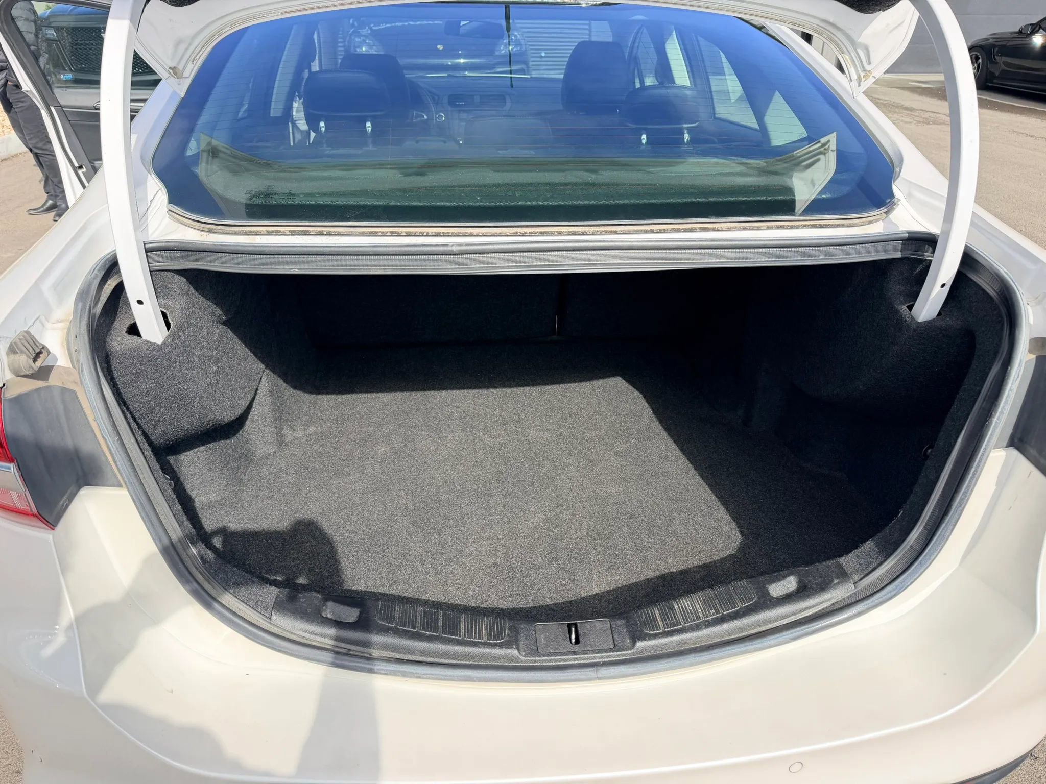 Used 2018 Ford Fusion SE w/ Equipment Group 201A AWD/4WD image 17