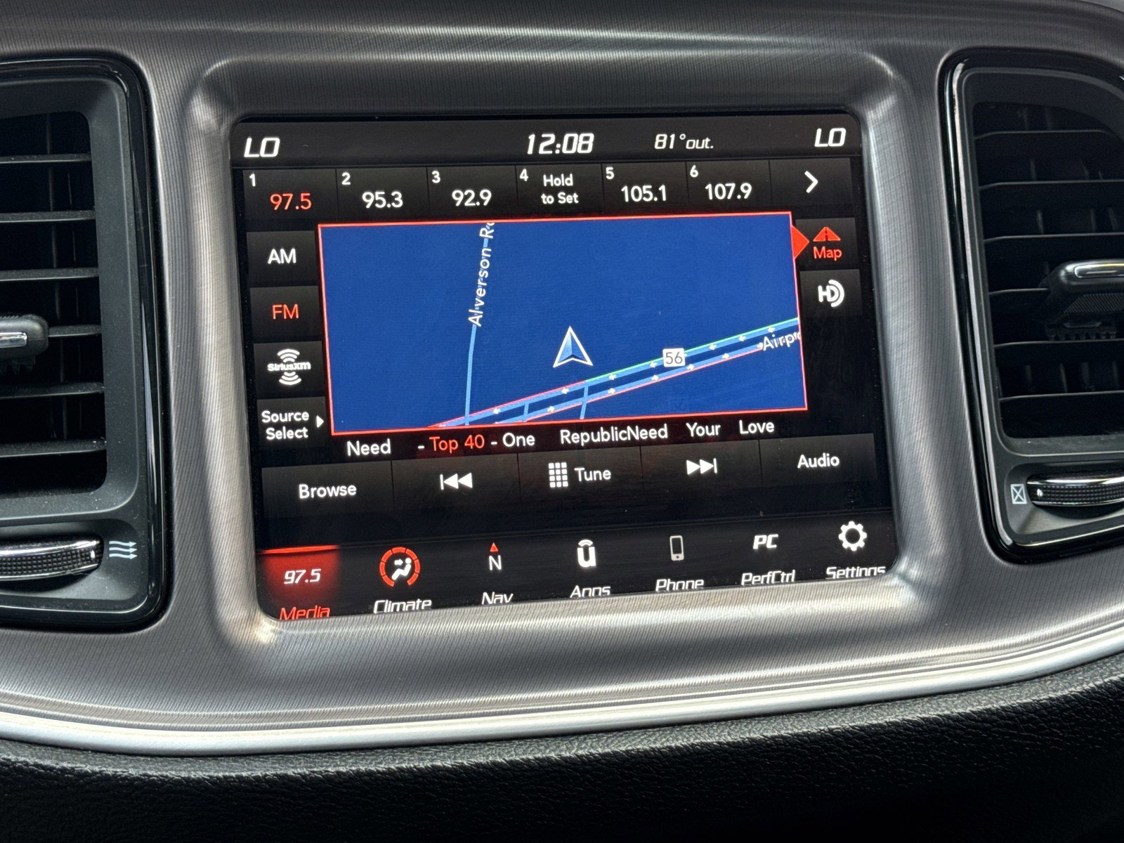 Used 2021 Dodge Challenger R/T w/ Performance Handling Group RWD image 25