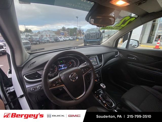 Certified 2022 Buick Encore Preferred w/ Safety Package image 11