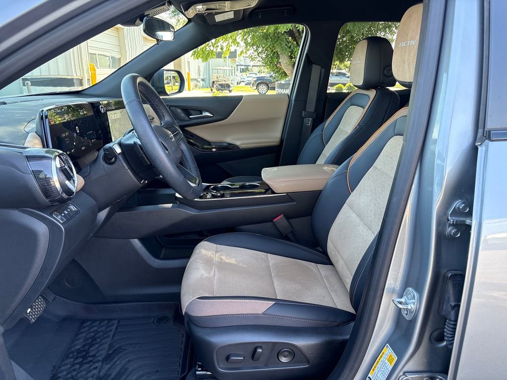 Certified 2026 Chevrolet Equinox ACTIV AWD/4WD image 13