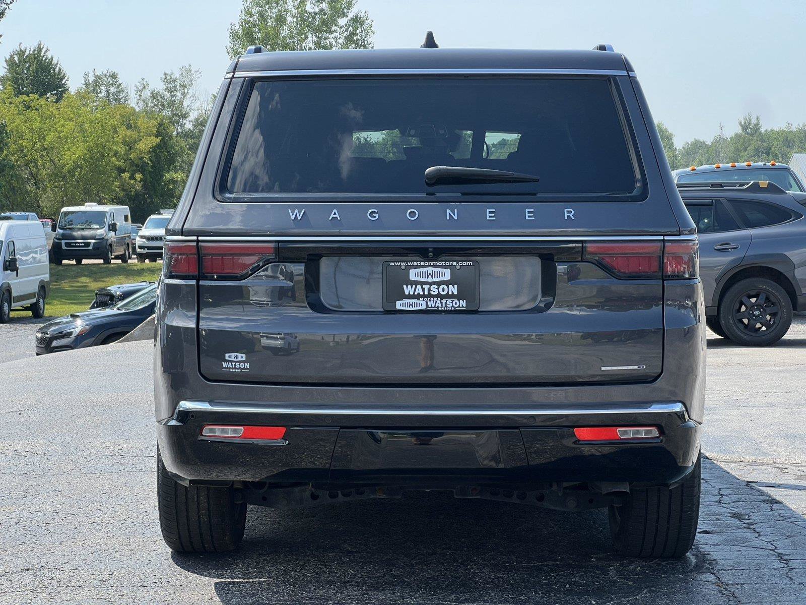 Used 2024 Jeep Wagoneer Series II w/ Flexible Seating Group AWD/4WD image 44