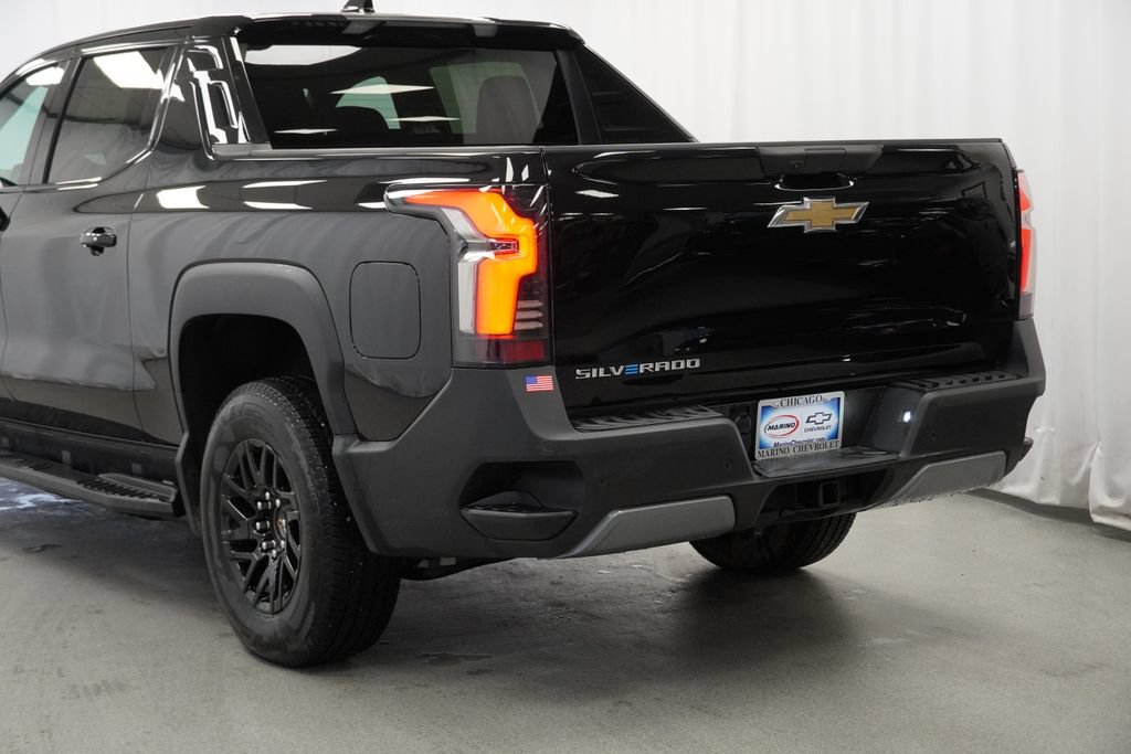 New 2026 Chevrolet Silverado EV LT AWD/4WD image 34