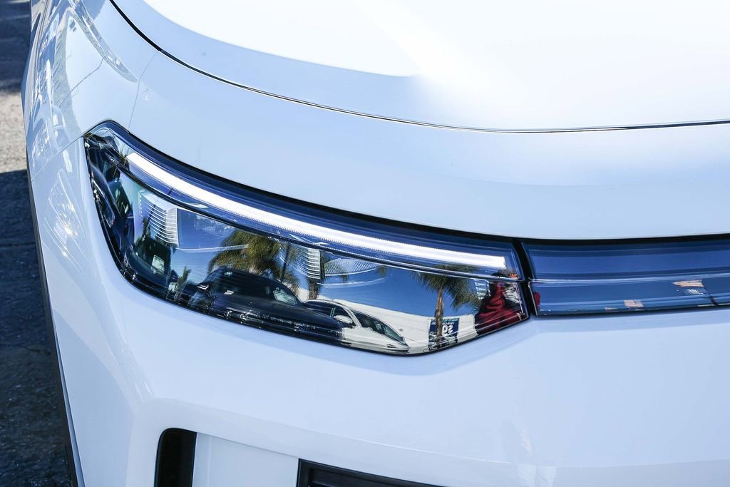 New 2026 Volkswagen Tiguan SE image 14