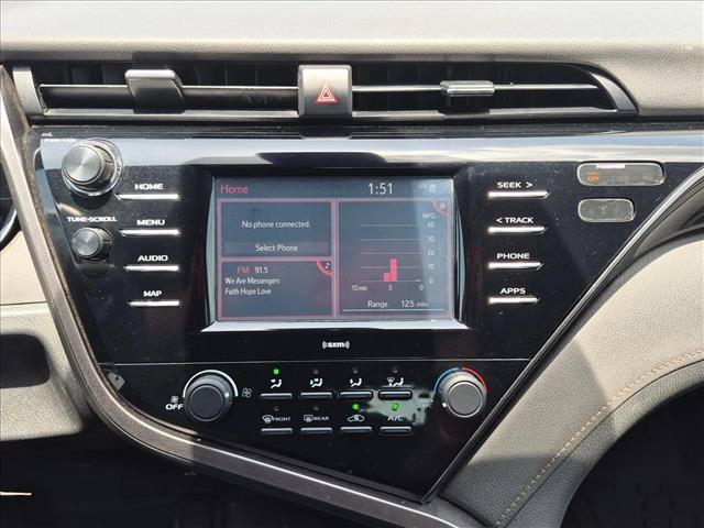 Used 2020 Toyota Camry LE FWD image 12