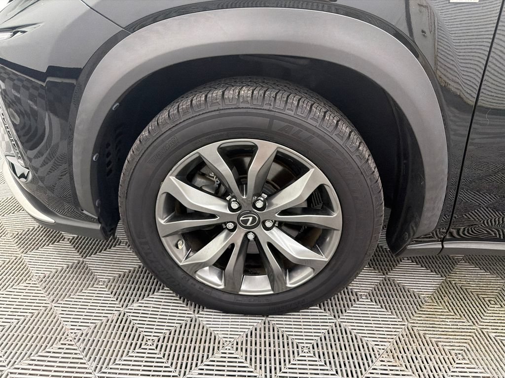 Used 2018 Lexus NX 300 F Sport w/ F Sport Premium Package FWD image 12