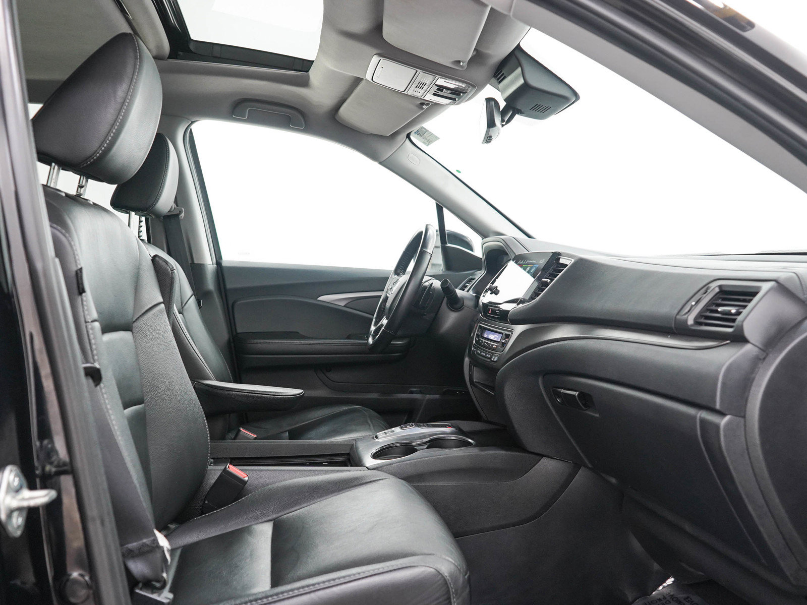 Used 2021 Honda Pilot Black Edition image 13