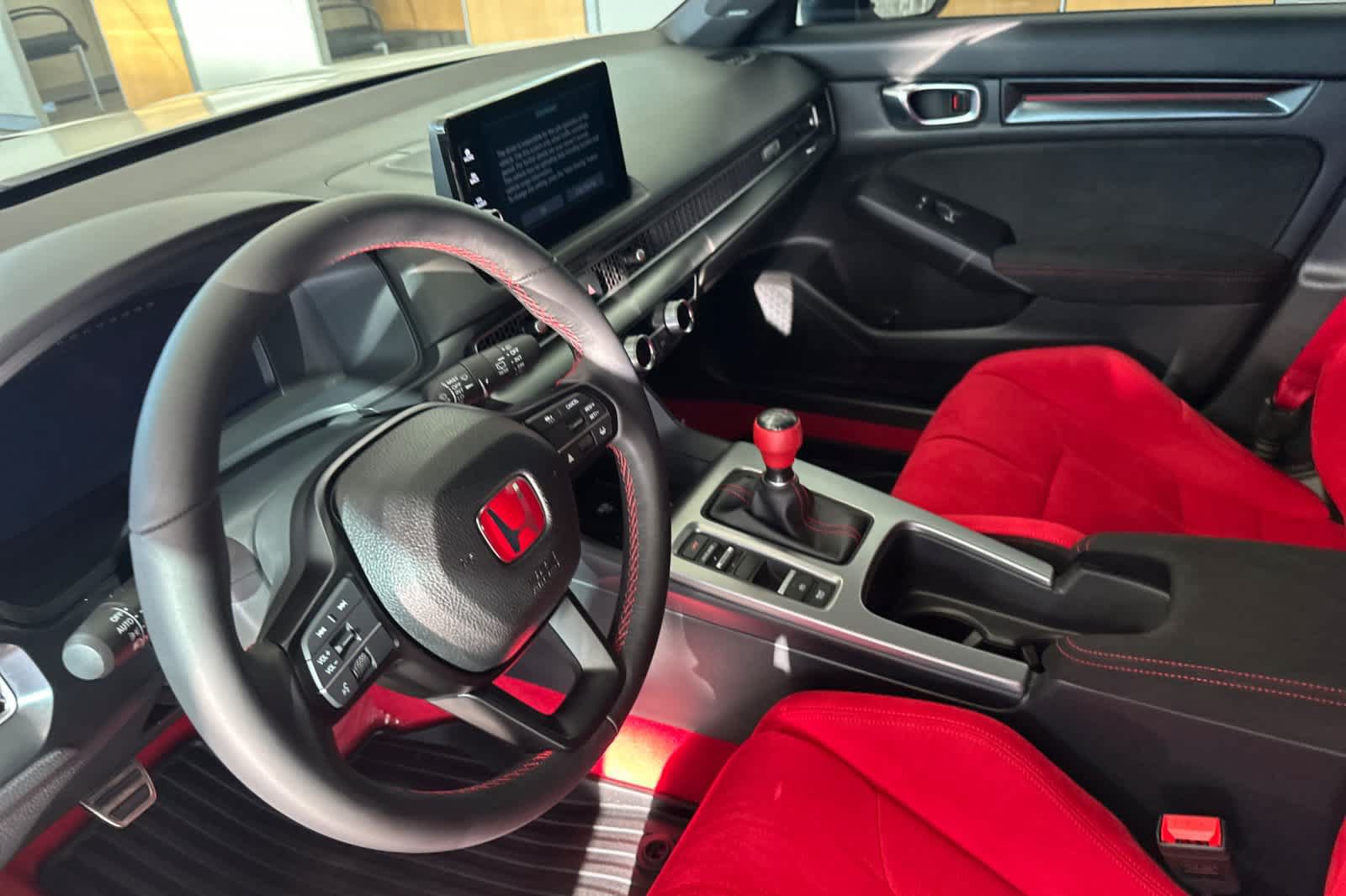 Used 2025 Honda Civic Type R image 9