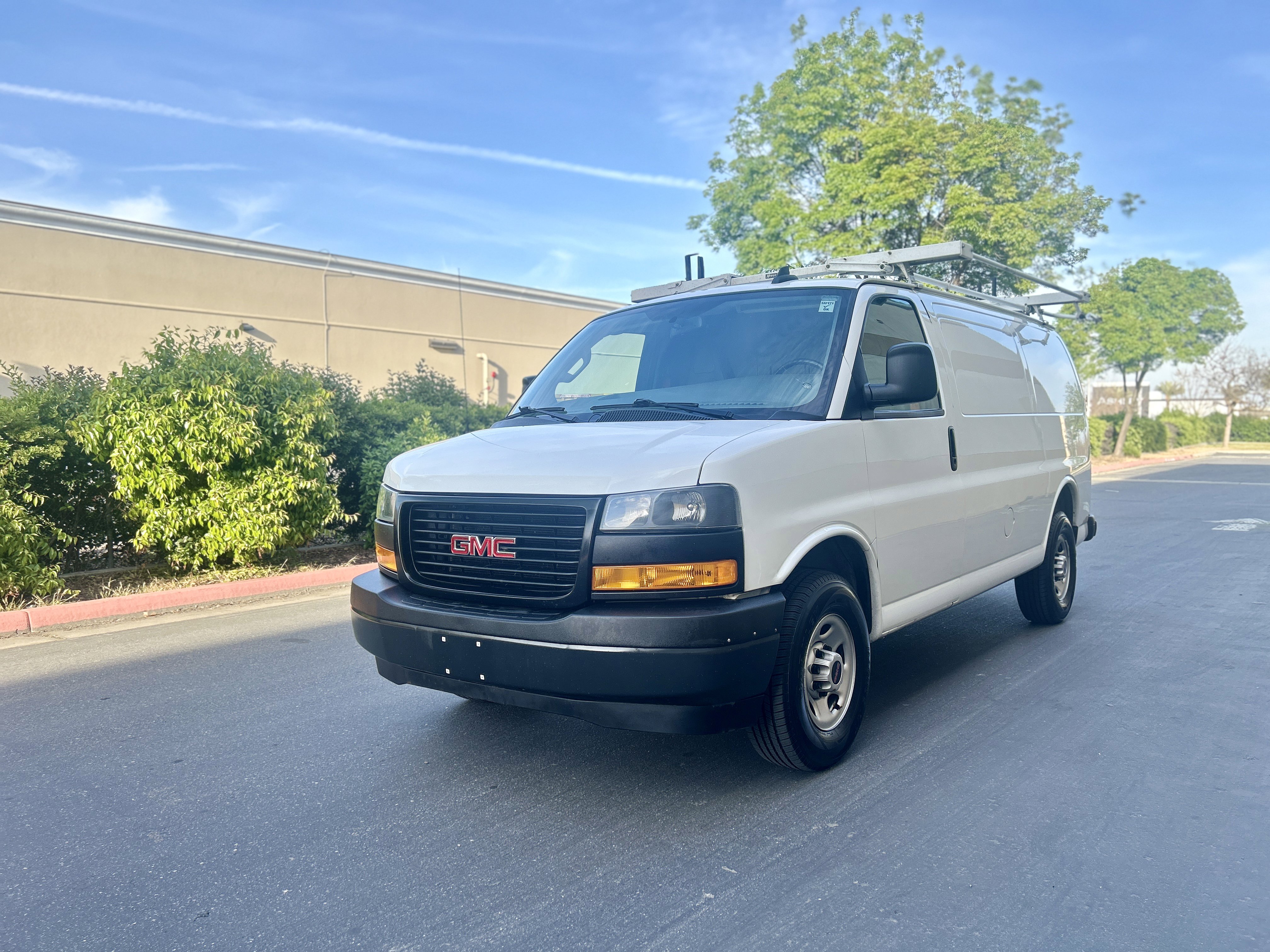 Used 2023 GMC Savana 2500 w/ Driver Convenience Package RWD image 6