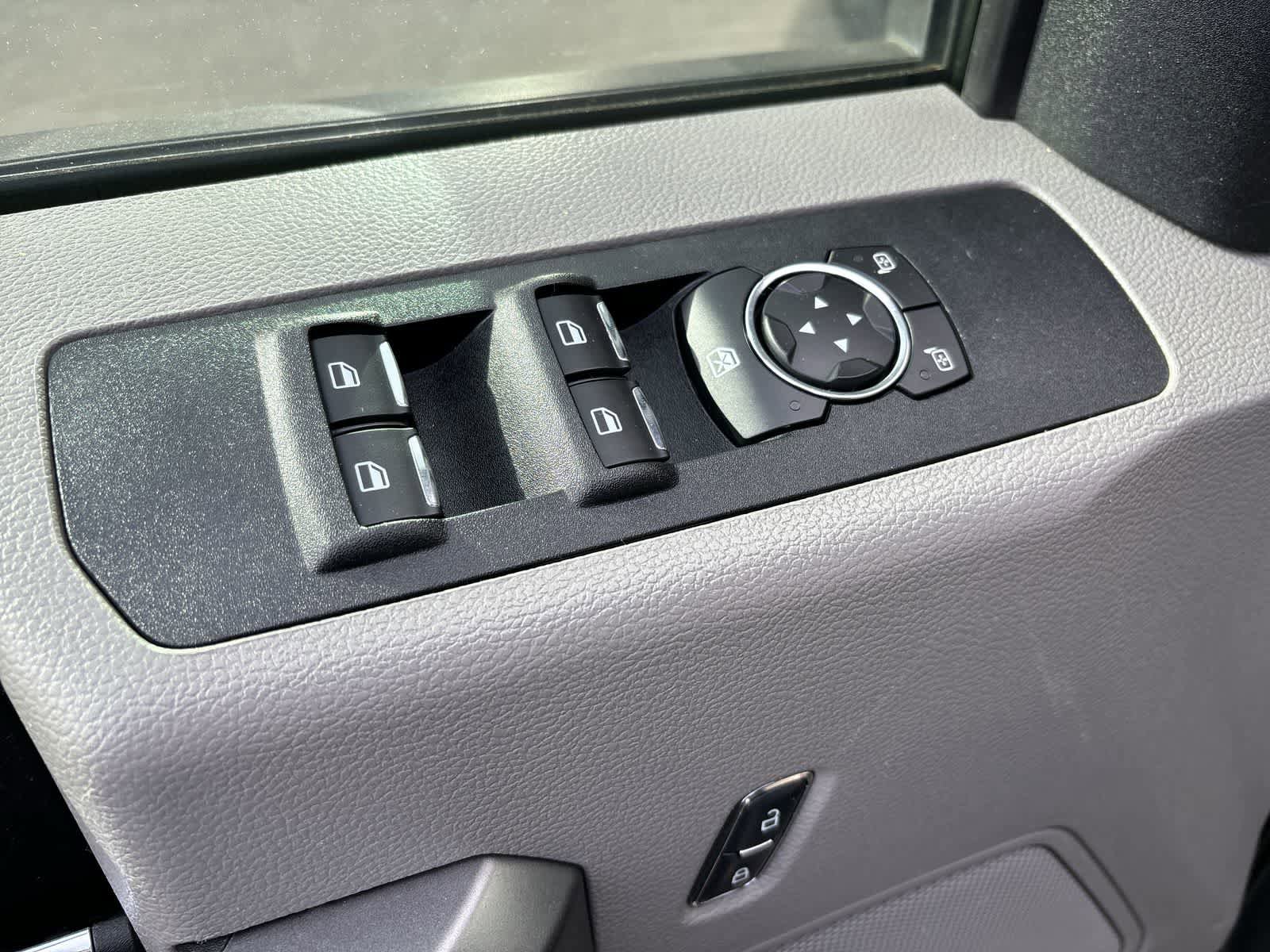 Used 2018 Ford F250 XLT AWD/4WD image 10