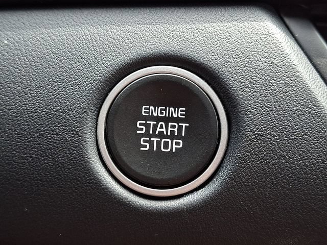 Certified 2025 Kia Seltos EX AWD/4WD image 22
