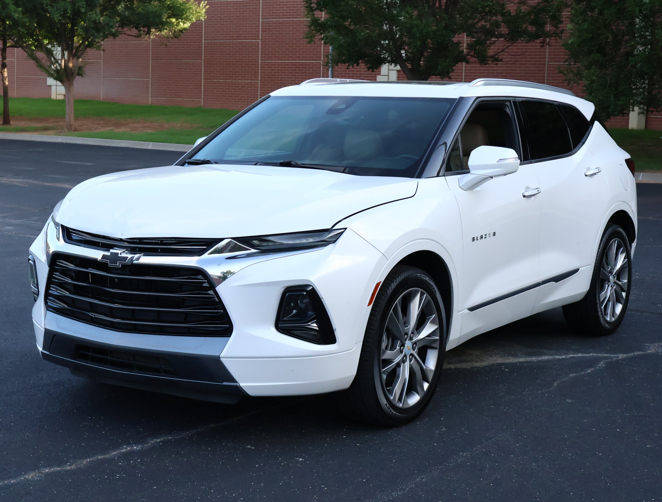 Used 2020 Chevrolet Blazer Premier w/ Driver Confidence II Package FWD image 33