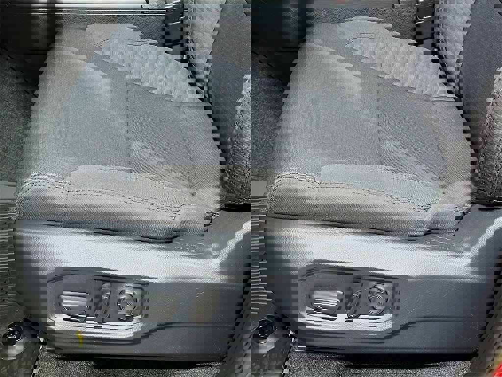 New 2026 Toyota Tundra SR5 image 16