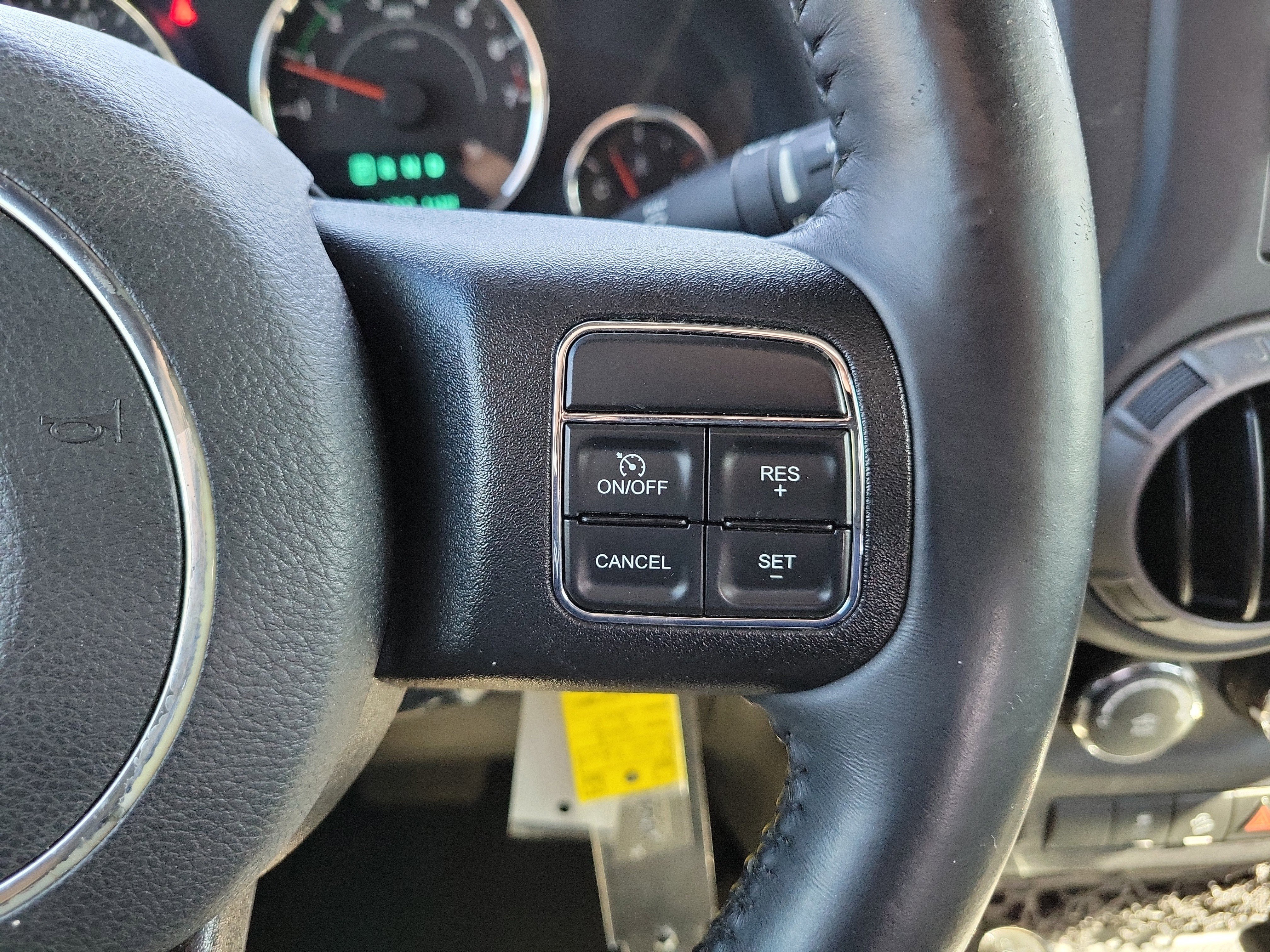 Used 2018 Jeep Wrangler Unlimited Sport w/ Connectivity Group AWD/4WD image 24
