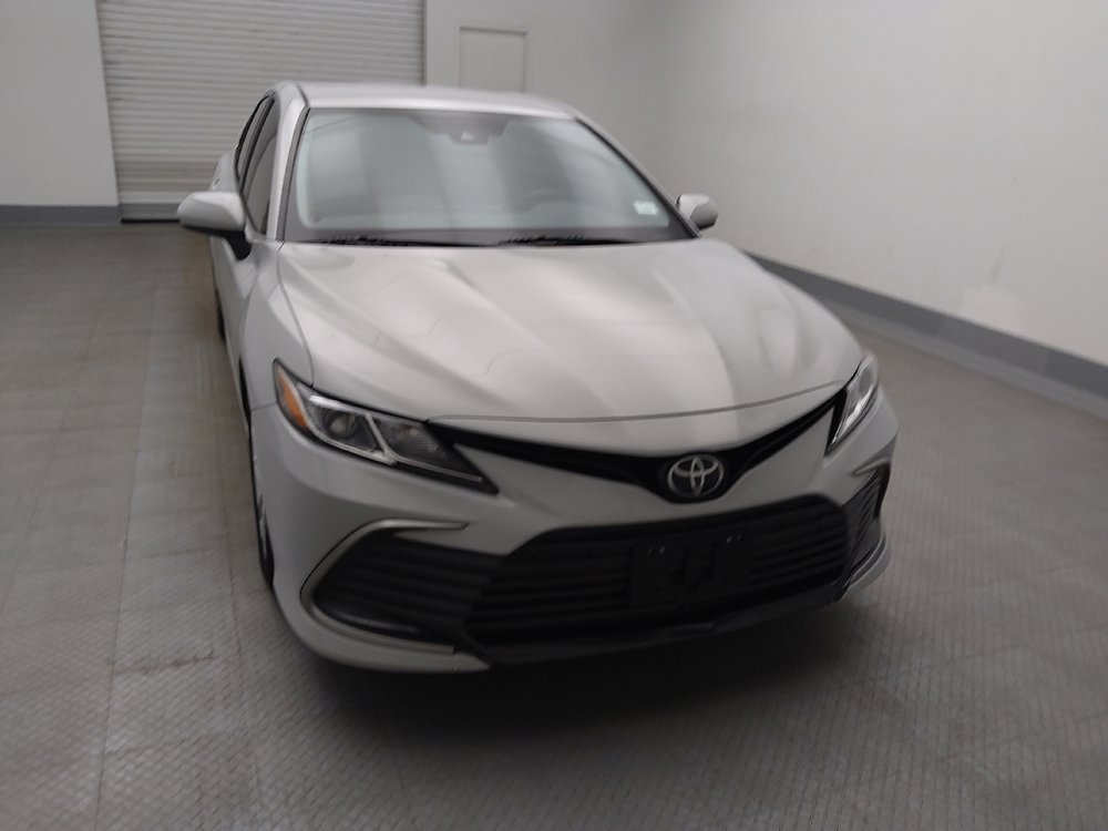 Used 2022 Toyota Camry LE image 14