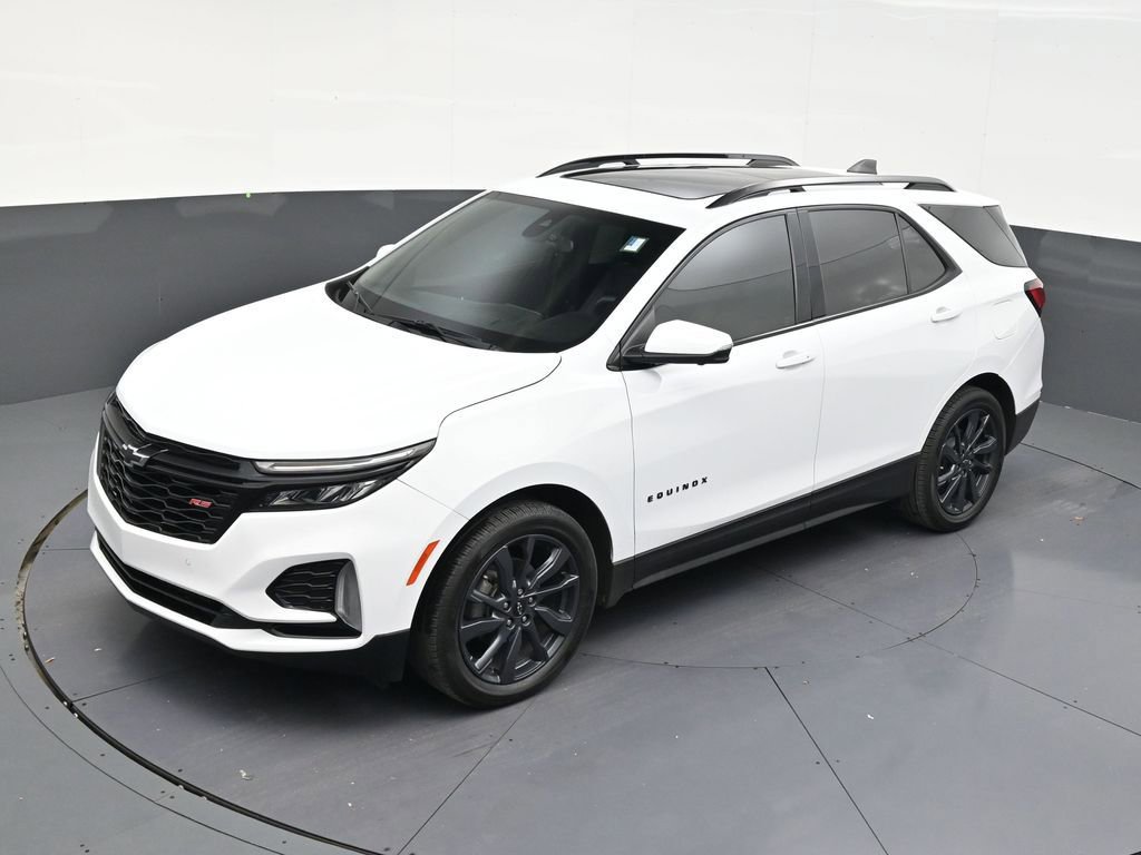 Used 2024 Chevrolet Equinox RS w/ RS Leather Package FWD image 12