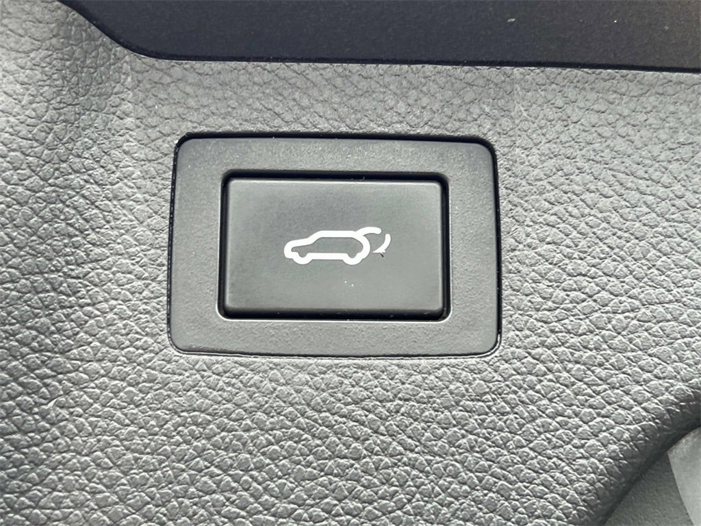 Used 2016 Hyundai Santa Fe Sport 2.0T w/ Option Group 05 image 10