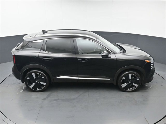 Used 2025 Nissan Kicks SR image 43