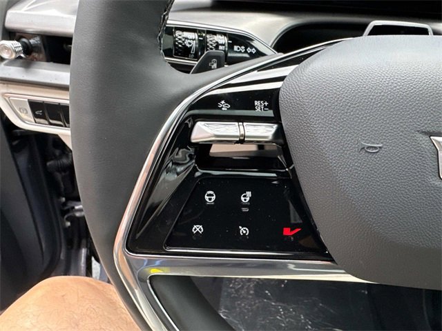 New 2026 Cadillac Vistiq Luxury w/ LPO, Floor Liner Package image 32