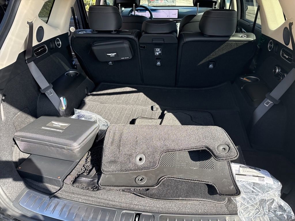 New 2026 Genesis GV80 2.5T Advanced image 14