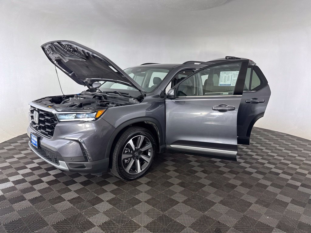 Used 2023 Honda Pilot Elite image 15