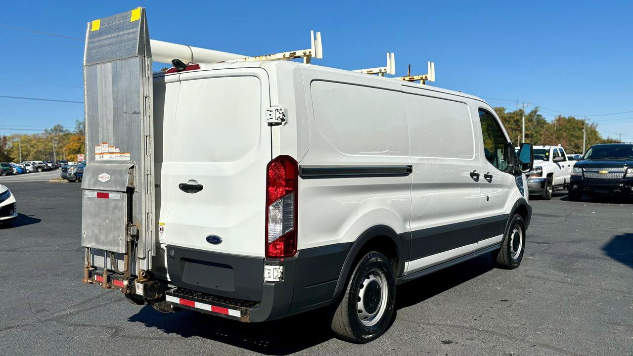 Used 2018 Ford Transit 250 130 Low Roof RWD image 5